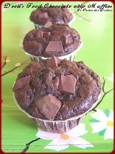 DevilsFood_ChocolateChip_Muffins