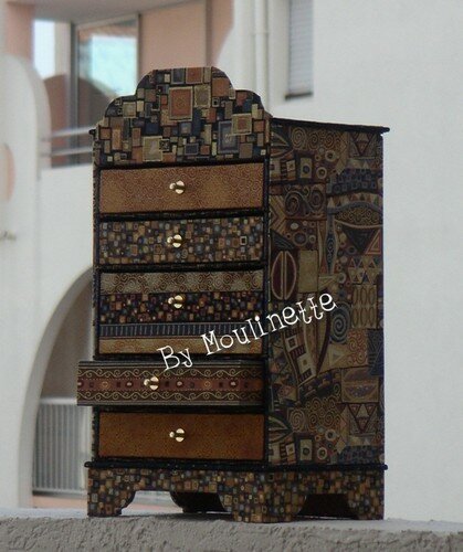 commode 8724633_m