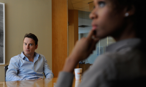 Michael Fassbender dans l'ombre de Nicole Beharie