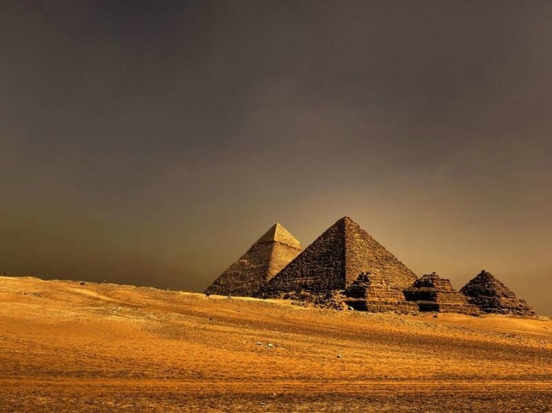 Pyramides-Gizeh