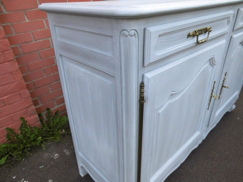 buffet louis XV zoom