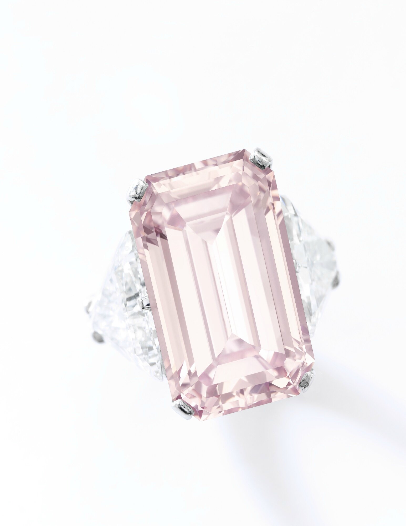 Pink intense diamond ring outlet