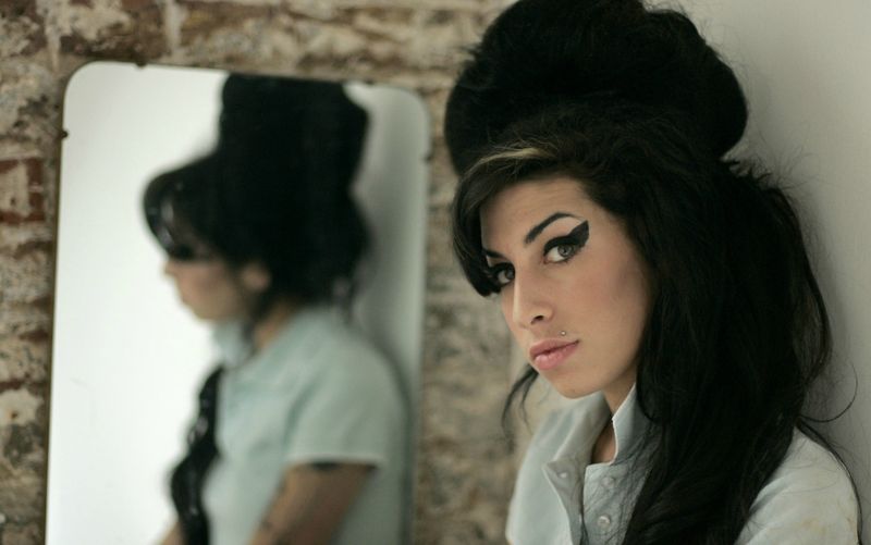 o-AMY-WINEHOUSE-BULIMIA-facebook