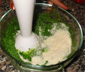 pesto_2055