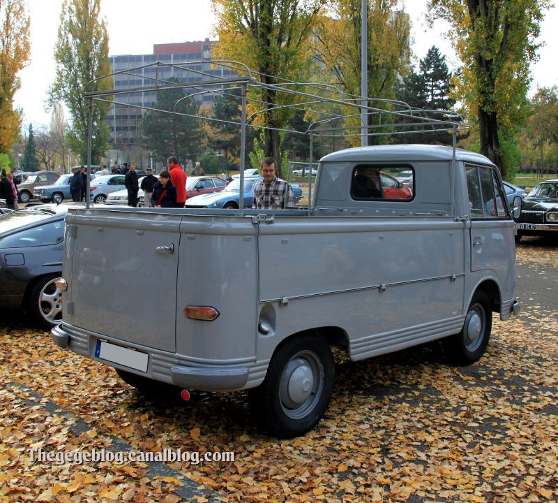  Ford taunus transit pickup de 1965 Retrorencard novembre 2011 02