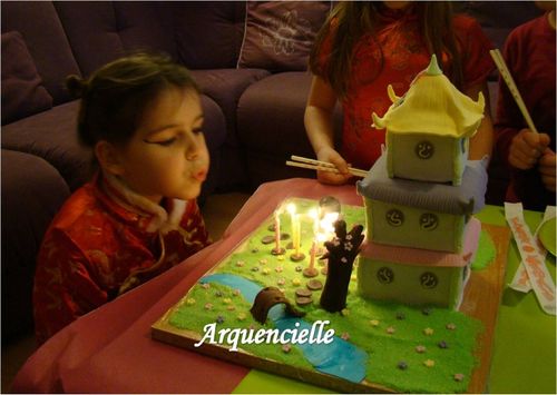 Pagode temple Japonais Kokeshi Chinois Kawaii 59683595_m