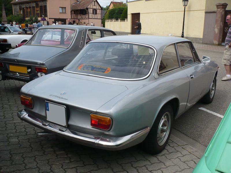 ALFA ROMEO 1300 GT Junior 1974