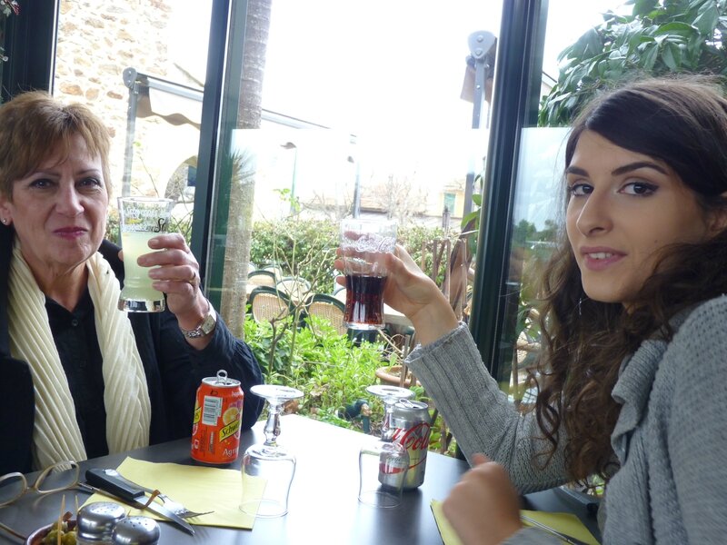 Restaurant La Famiglia à Tanneron Telle mère telle fille ?
