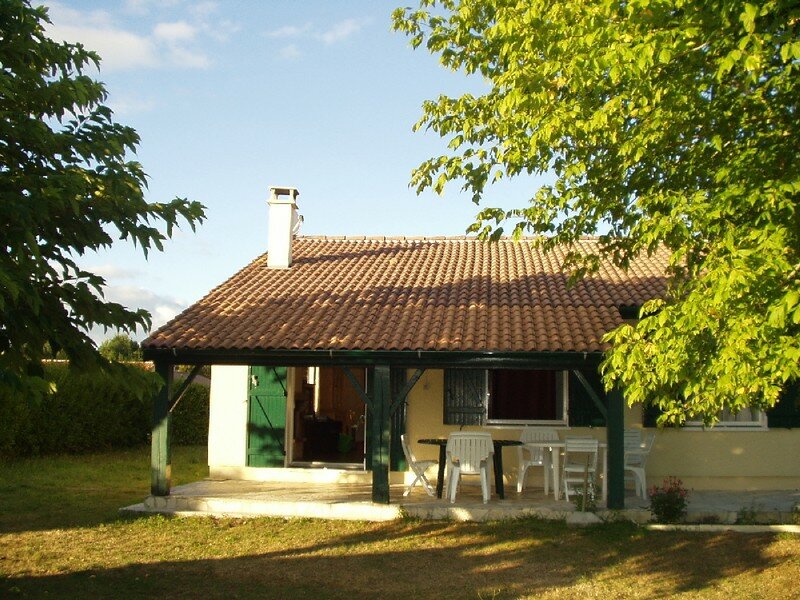 LOCATION 33480 STE HELENE LOCATION 33480 STE HELENE