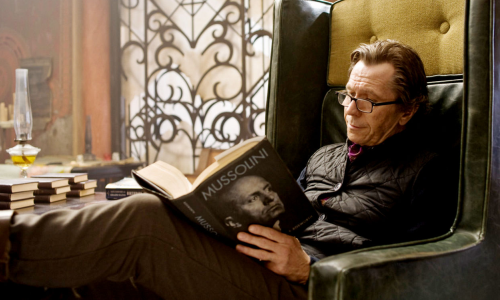 Gary Oldman