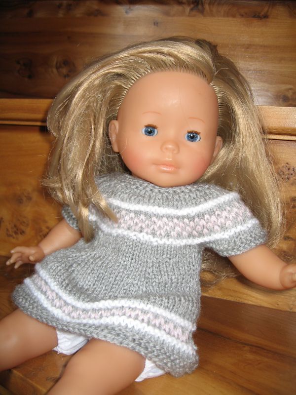 Robe tricot poupon 36 cm hotsell