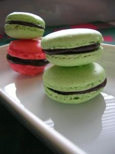Spot4Nosh_Macarons2