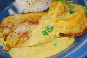 escalopes_de_veau___la_cr_me__au_curry_et___l_orange1
