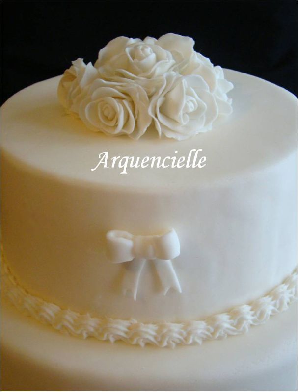 Gâteau de mariage 68308116