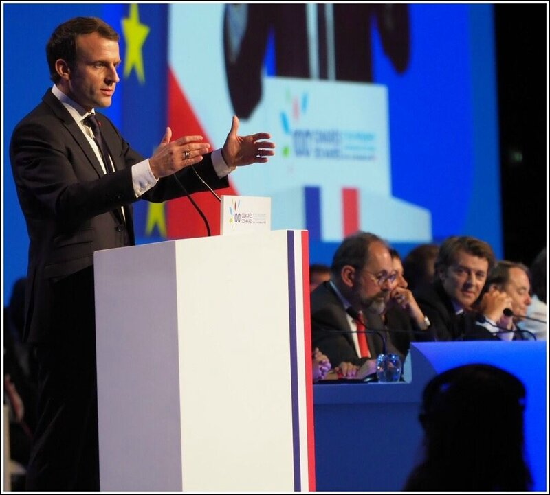 Douche froide et colère chez les maires Macron Congrès des maires