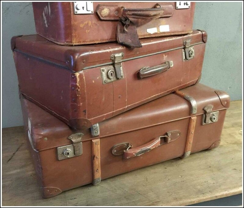 France Terre d’exil Valises anciennes