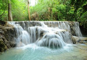 kuang-si-waterfalls