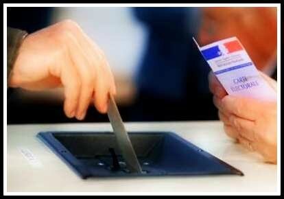 Élections européennes: Macron veut revenir aux listes nationales Vote France