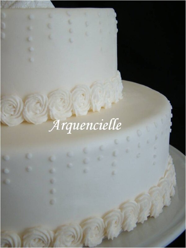 Gâteau de mariage 64964190