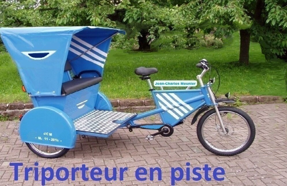 Triporteur en piste