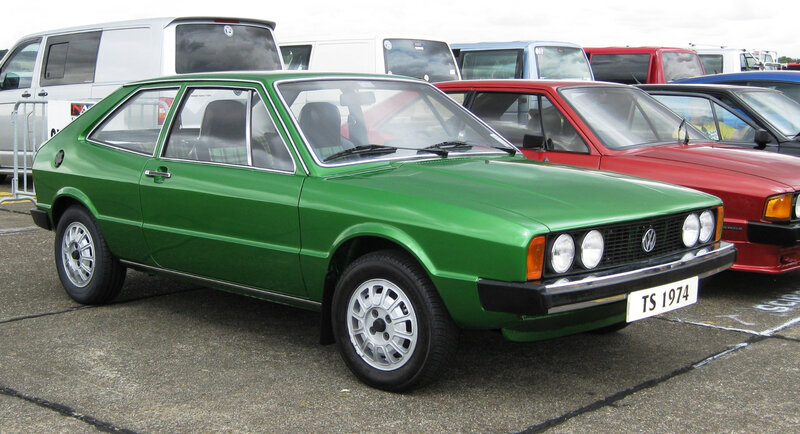 Volkswagen_Scirocco_Mk1_1974_one_of_the_very_early_ones_at_North_Weald_in_2010