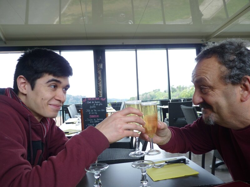 Restaurant La Famiglia à Tanneron Tchin