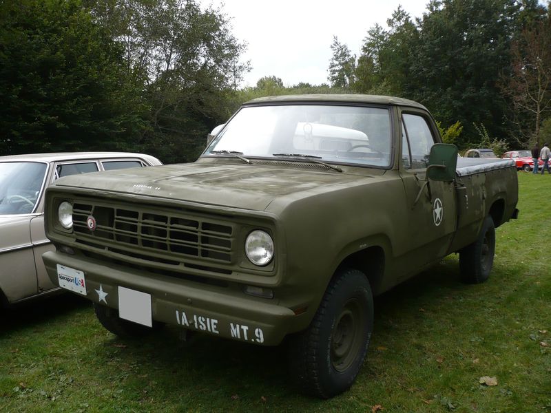 DODGE W200 pickup 4x4