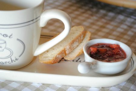 Confiture de fraises et kiwis Confiture de fraises et kiwis