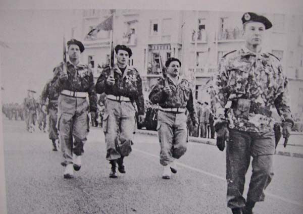 Commando Yatagan et le Général Delayen 29776061