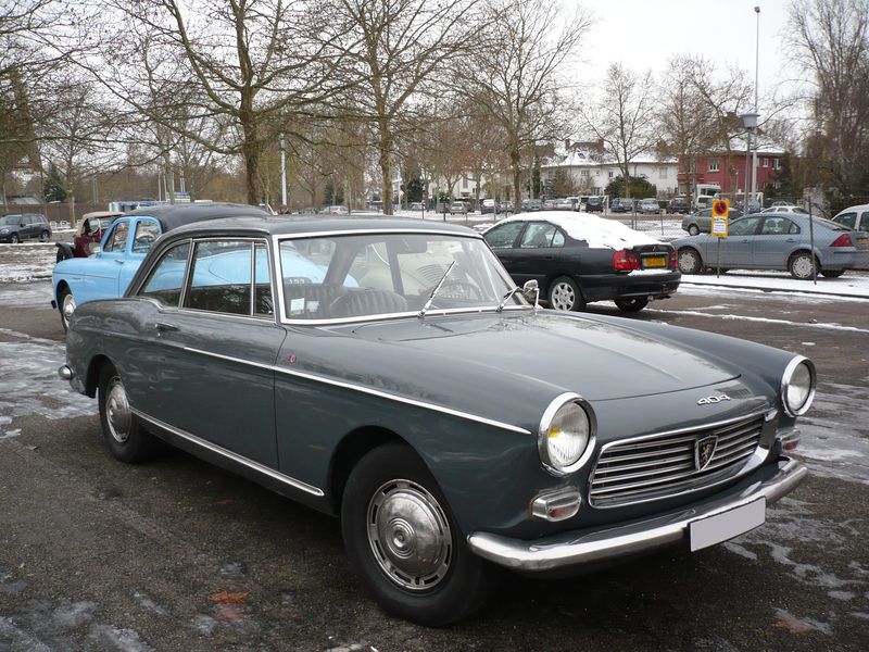 PEUGEOT 404 coup