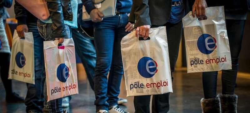 Nouvelle hausse du chômage en août (+0,6%) Pôle empli sacs