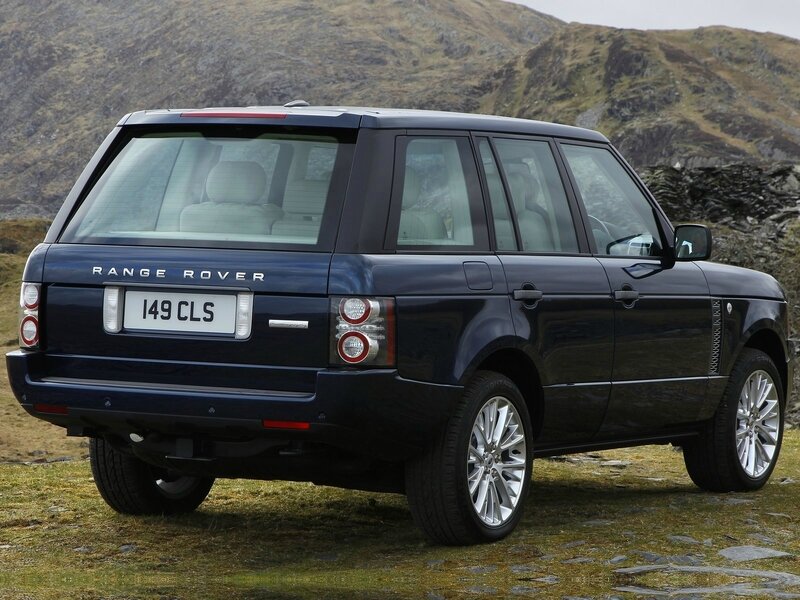 2011 Land Rover Range Rover rear view