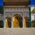 الباب الرئيسي للقصر الملكي بفاس