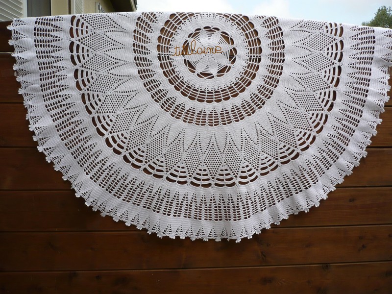 Une nappe aux motifs en crochet - Marie Claire IdГ©es