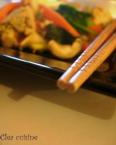 Santé & minceur - légers plats au wok, livre de cuisine