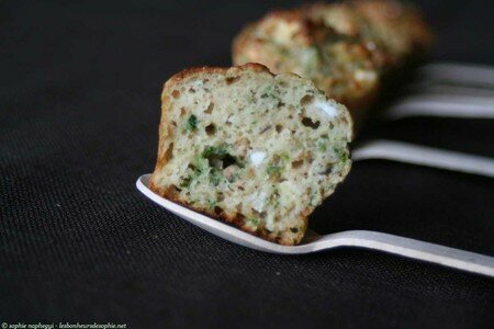 muffin_cereales_roquette_manouri_rhubarbe_coupe_zoom