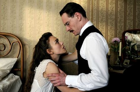 a-dangerous-method-keira-knightley-michael-fassbender(1)