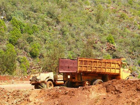 chantier_abandonn__de_la_mine_de_Kouaoua_1