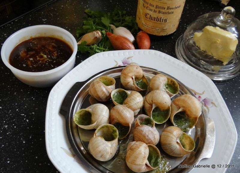Escargots de Bourgogne à la chablisienne