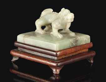 a_celadon_and_russet_jade_seal_17th_century_d5499883h