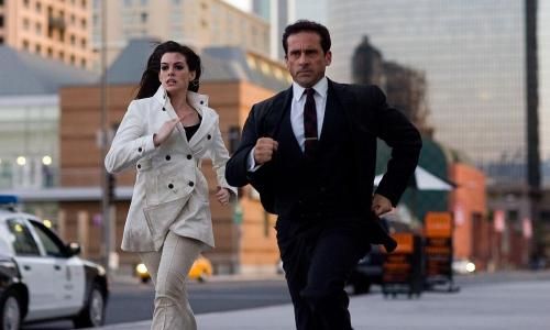 ANNE HATHAWAY & STEVE CARELL