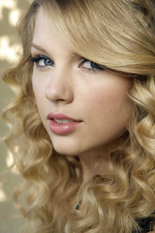 Taylor Swift 2