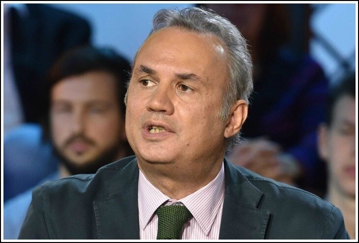 Bruno Roger-Petit à l'Elysée ou les limites du journalisme Roger-Petit 2016
