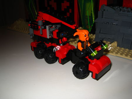 49506248_p.jpg