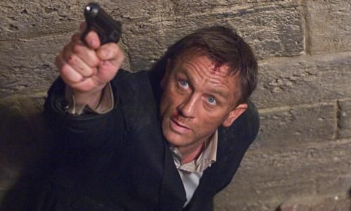 Daniel Craig est James Bond