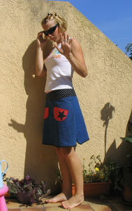 28456109_p.jpg