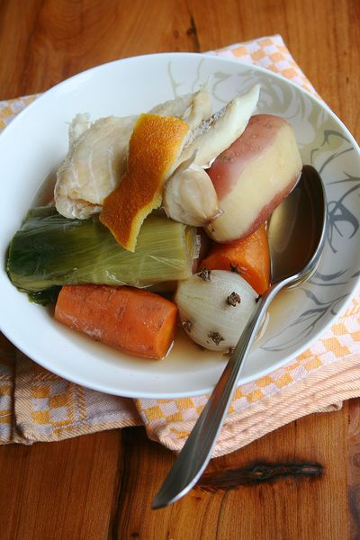Pot-au-feu à la morue et orange Pot-au-feu à la morue et orange