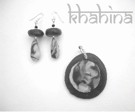 Collier et BO en porcelaine froide 24834372
