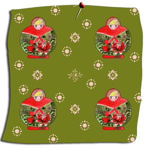 russian_doll_garden_green