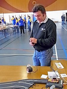 13-Le Président à la manette